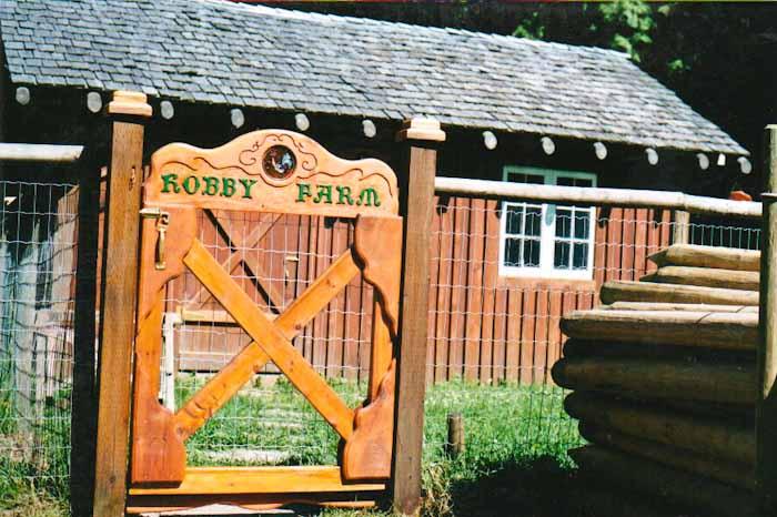 Custom wood gate design 12